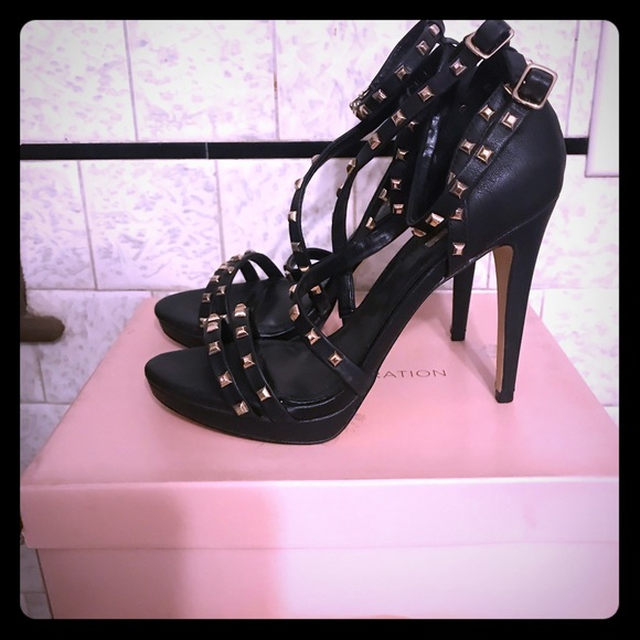 BCBG Shoes - Black strappy studded heels